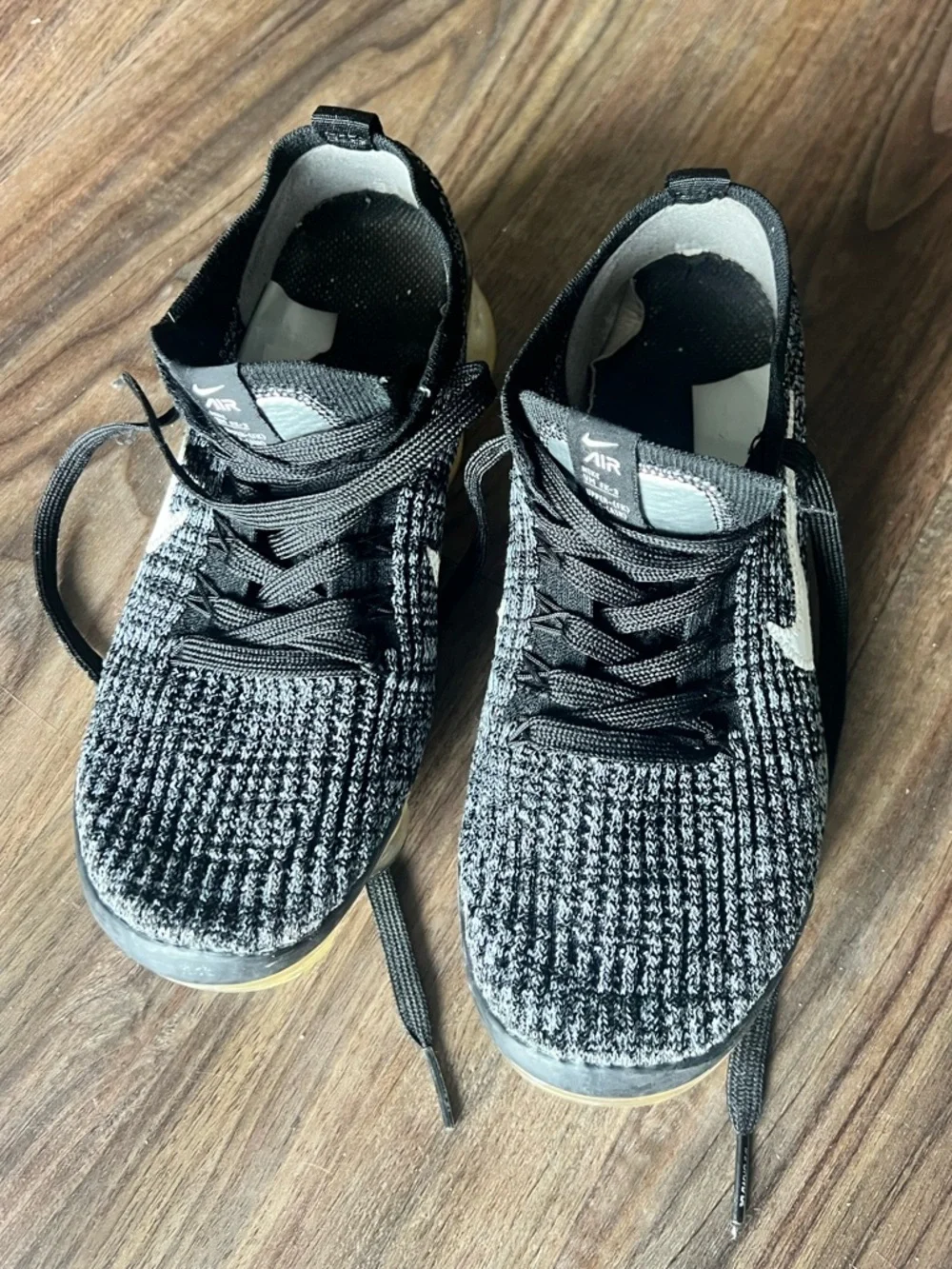 Nike Vapormax Flyknit Oreo Black Gray Running Athletic Shoes Womens 6.5